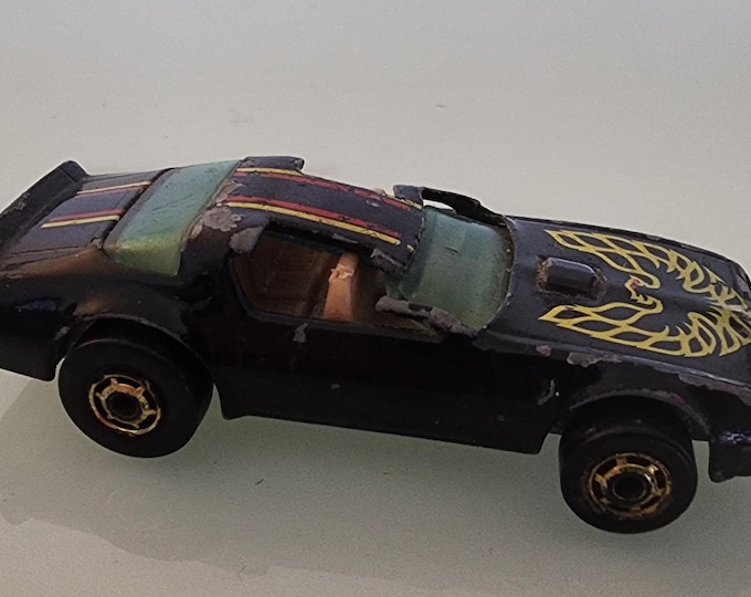 Vintage Hot Wheels 1977 Pontiac Firebird 1:64 Scale Die Cast Car