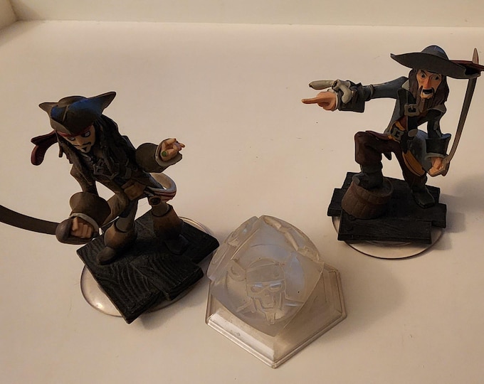 Disney Infinity 1.0 Pirates of the Caribbean Captain Jack Sparrow and Barbosa