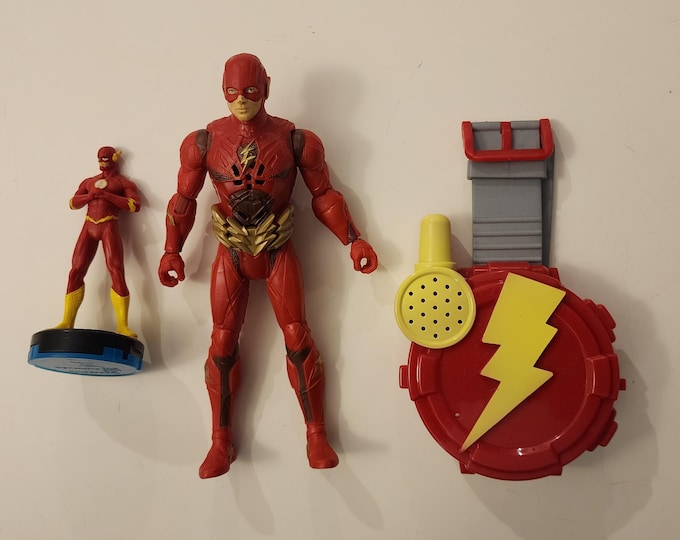 DC Comics Justice League Flash Figure and Wrist Communicator