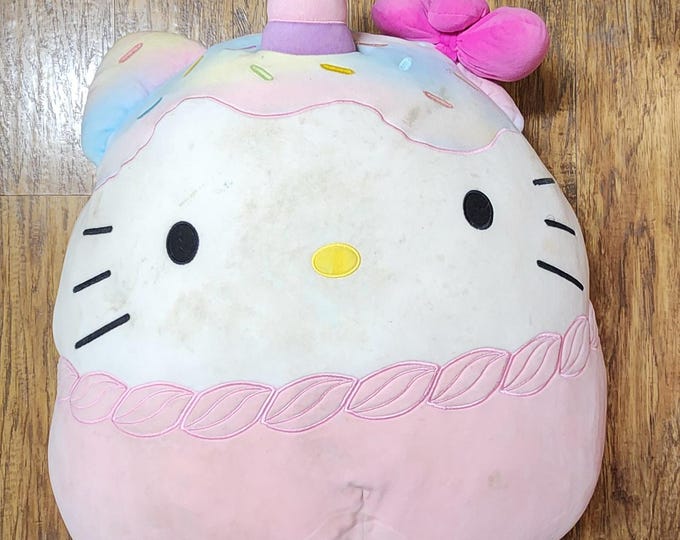 Squishmallows Stuffed Plush Hello Kitty Unicorn Cupcake 29"