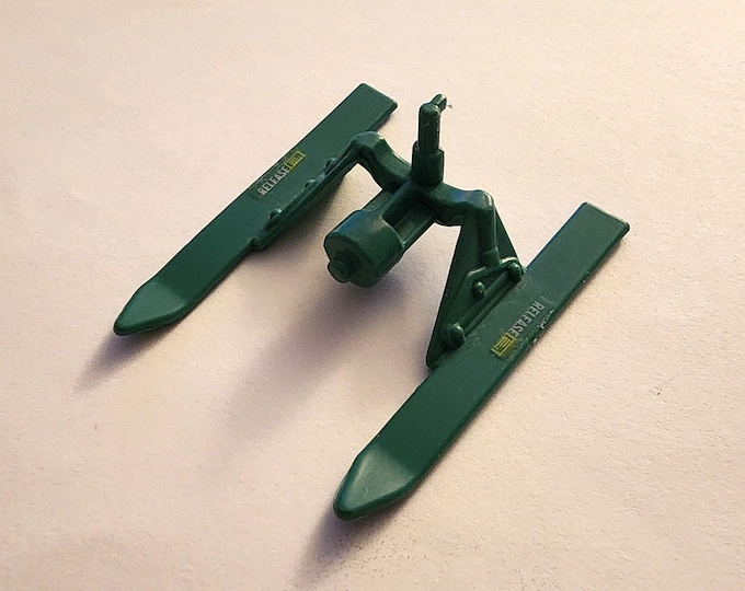 Vintage 1984 GI Joe Chameleon Swamp Skier Front Ski Part