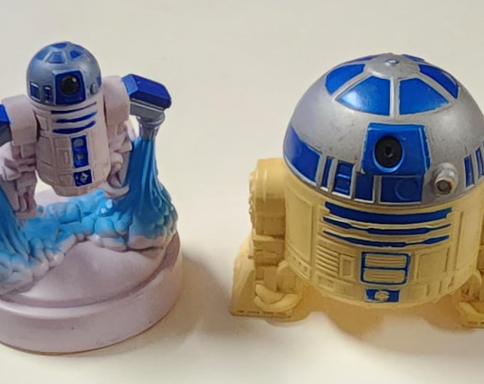 Star Wars R2 D2 Figure Bundle