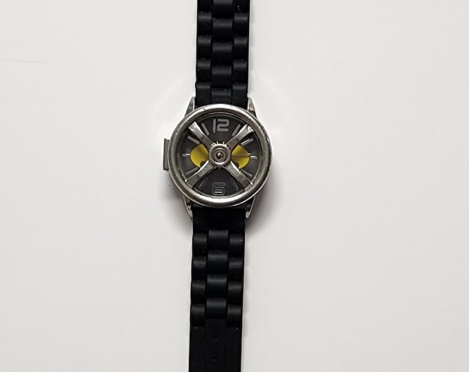 DC Comics Batman Watch with Black Rubber Strap