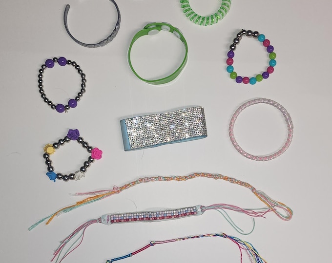 Bracelet Bundle Lot of 12 Most Plastic and String Some Paparazzi