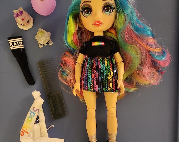 Rainbow High Amaya Raine Fashion Doll and Accessories