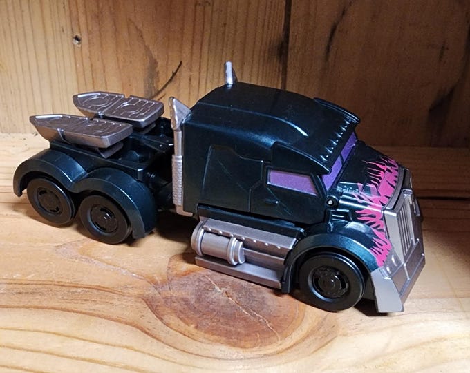 Transformers Last Knight Premier Edition Leader Class Shadow Spark Optimus Prime