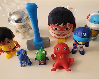 Lote de 9 figuras de Ryan's World