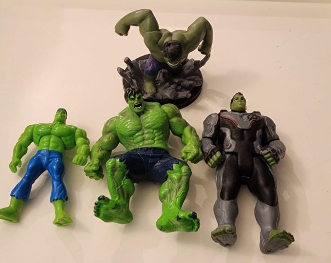 Marvel Avengers The Incredible Hulk Figure Bundle Lot of 4