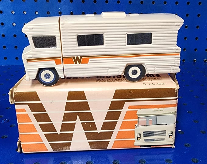 Vintage Avon Winnebago Motor Home Aftershave Decanter 1970S Almost Full