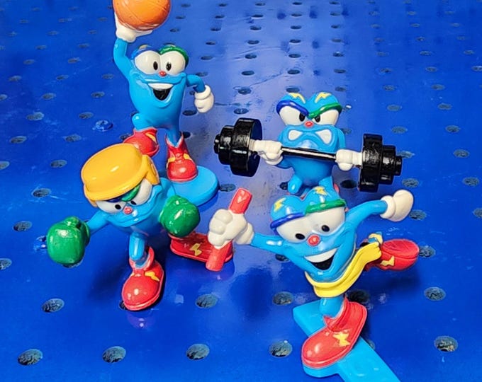 Vintage Olympics Atlanta 1996 Summer Mascot IZZY Holiday Inn Promotion Lot of 4