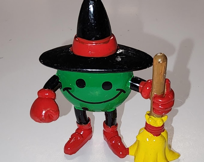Halloween Smiley Face Witch Bendable Figure 1990s