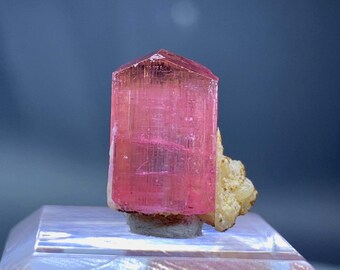 Cristal de tourmaline rose rubelite d'Afghanistan - 10,65 carats