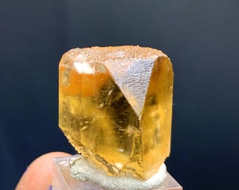 Golden Color Topaz Crystal From Pakistan - 18 Gram