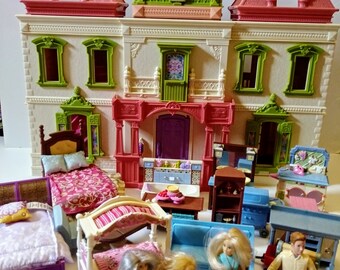 little tikes loving family dollhouse