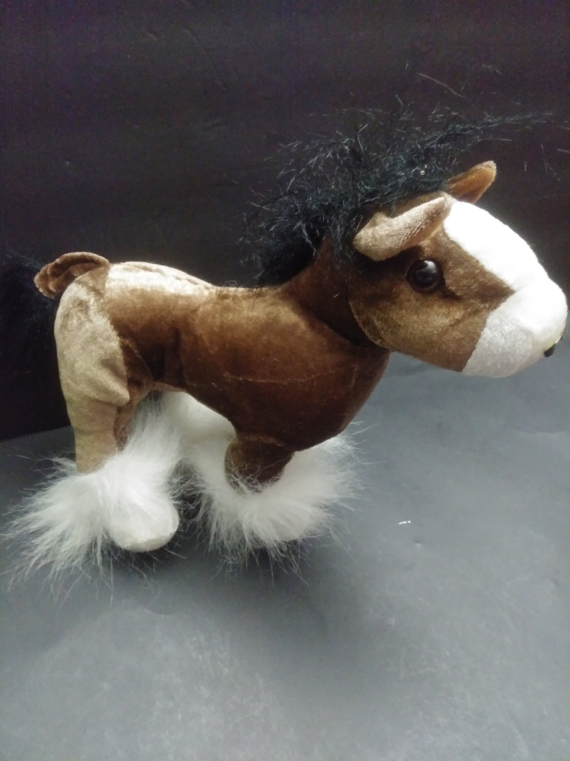 Brown GUND Dakota Clydesdale Horse Standing Stuffed Animal Plush 15" 