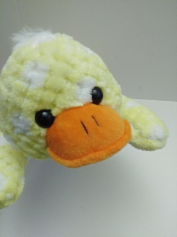 yellow duck stuffed toy