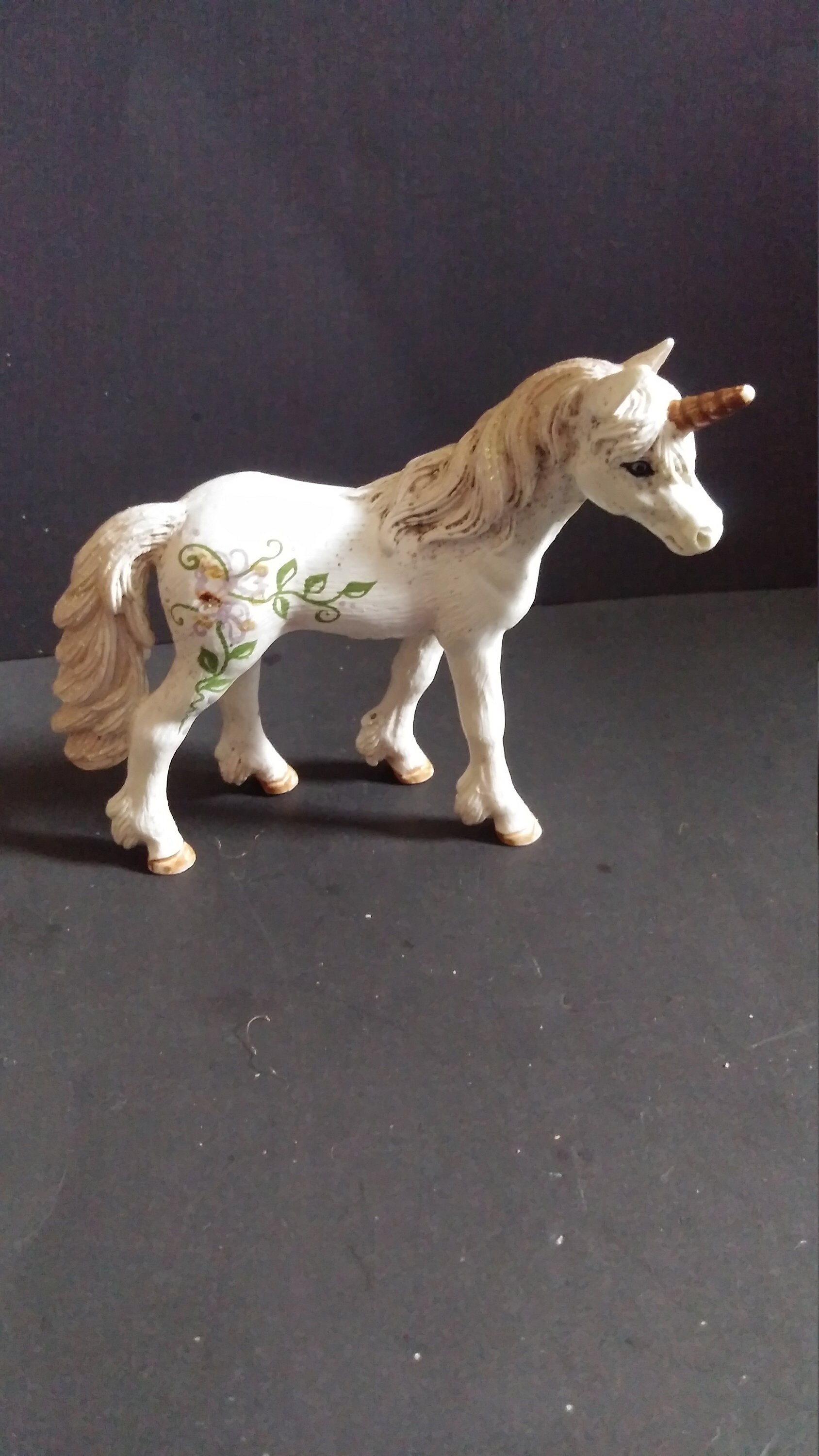 Schleich Einhorn Weißes Pferd Am Limes 