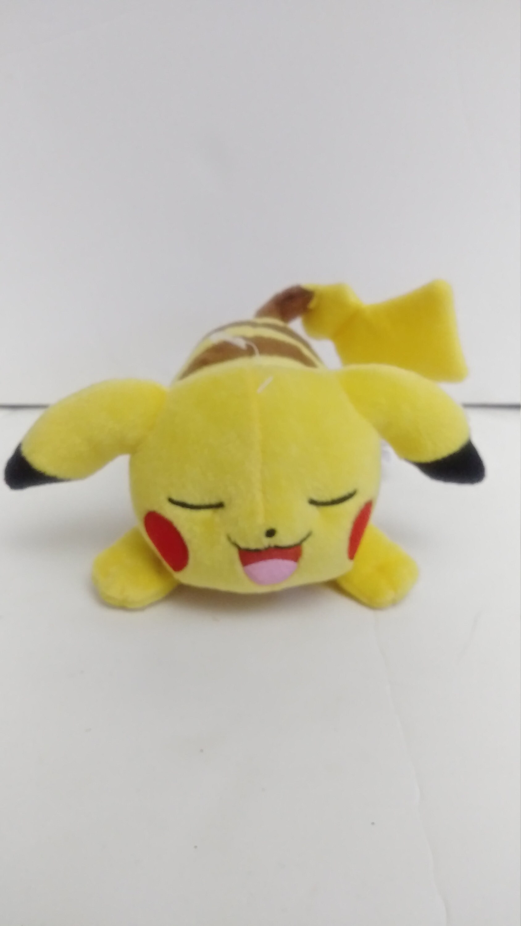 Pokemon Soft Plüschtier  Lächelndes Pikachu Soft Toy Puppe Stofftiere Geschenk^ 