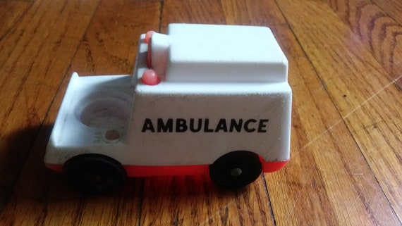 little people ambulance