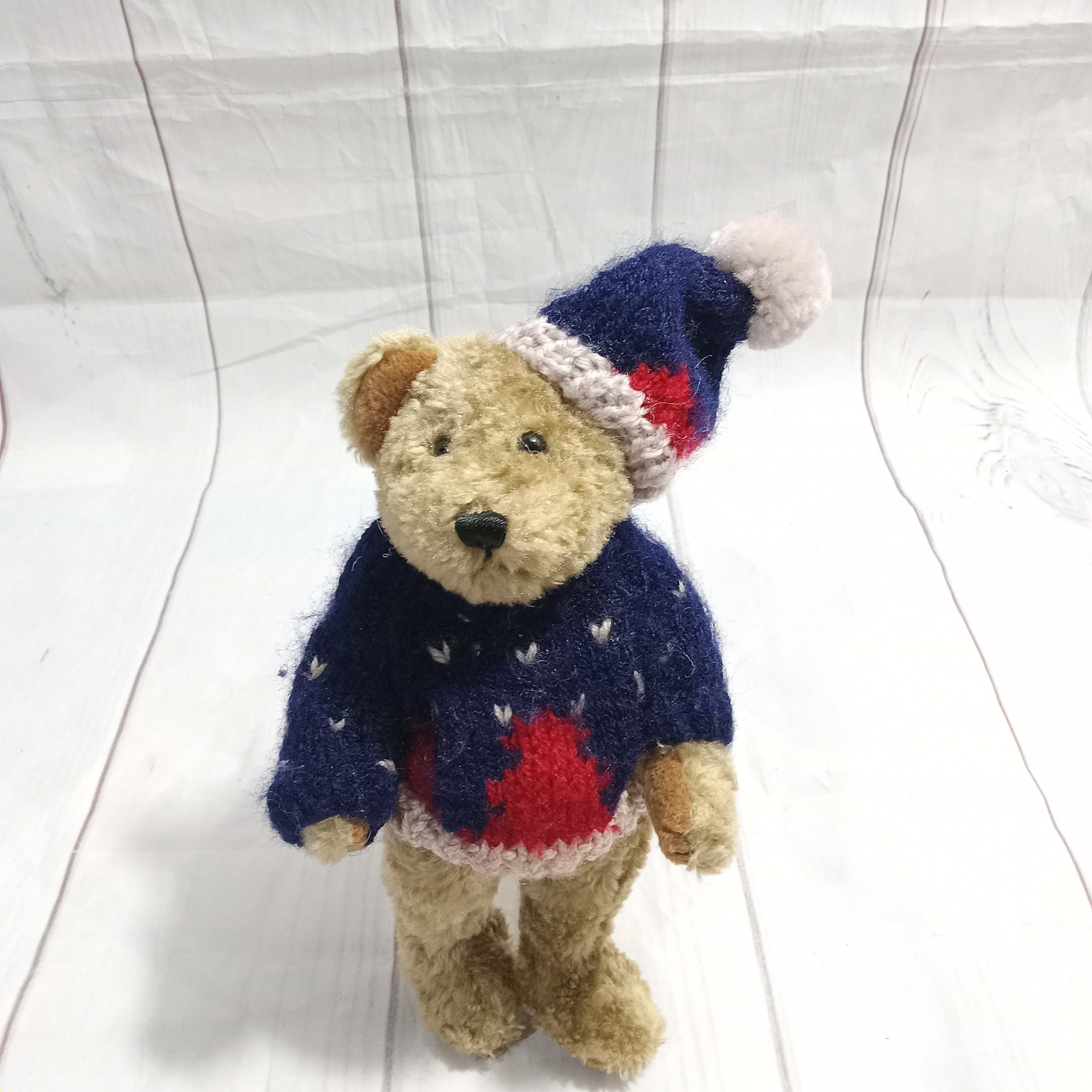 chrisha playful plush teddy bear