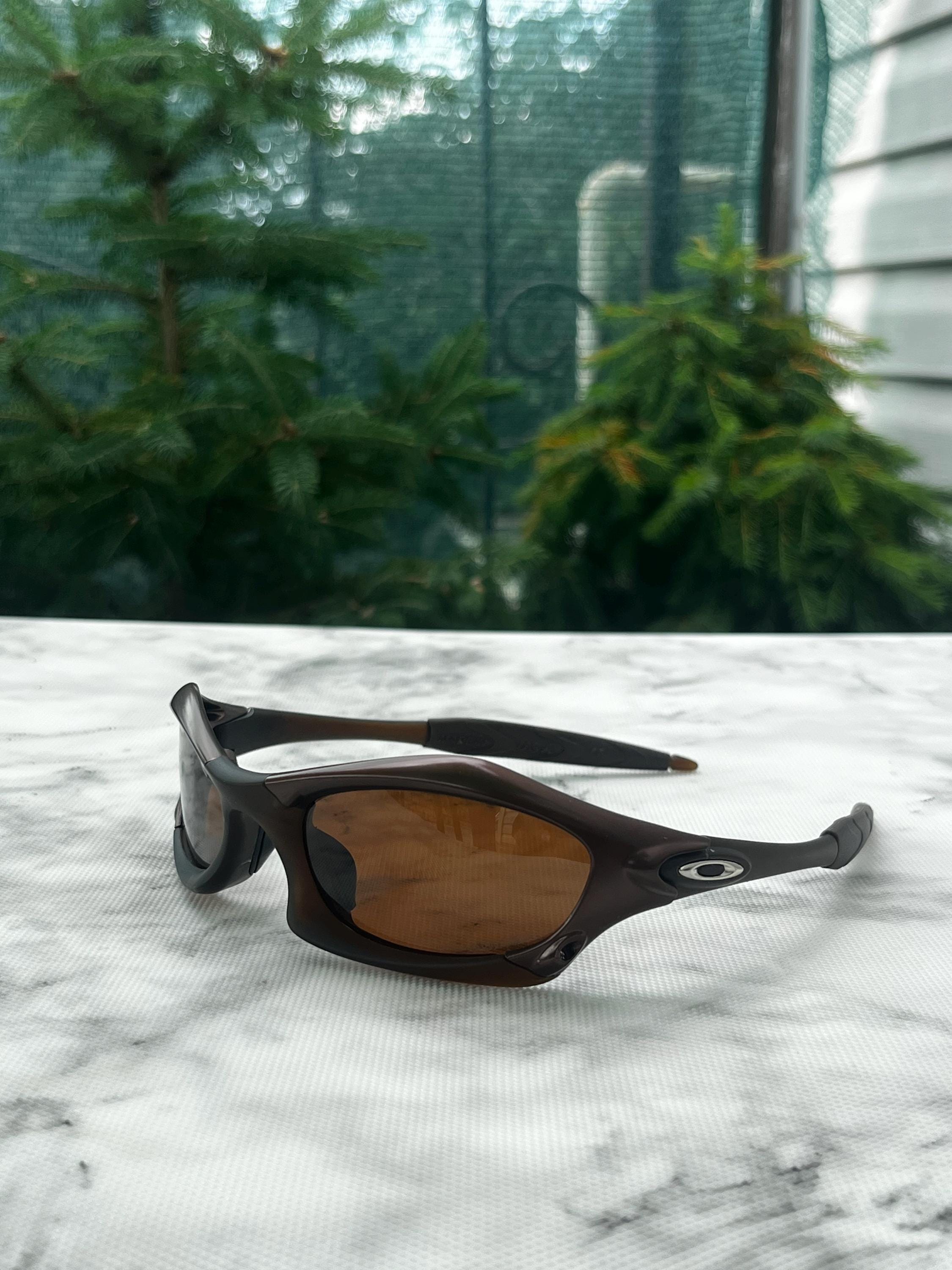 Oakley Minute - Etsy Canada