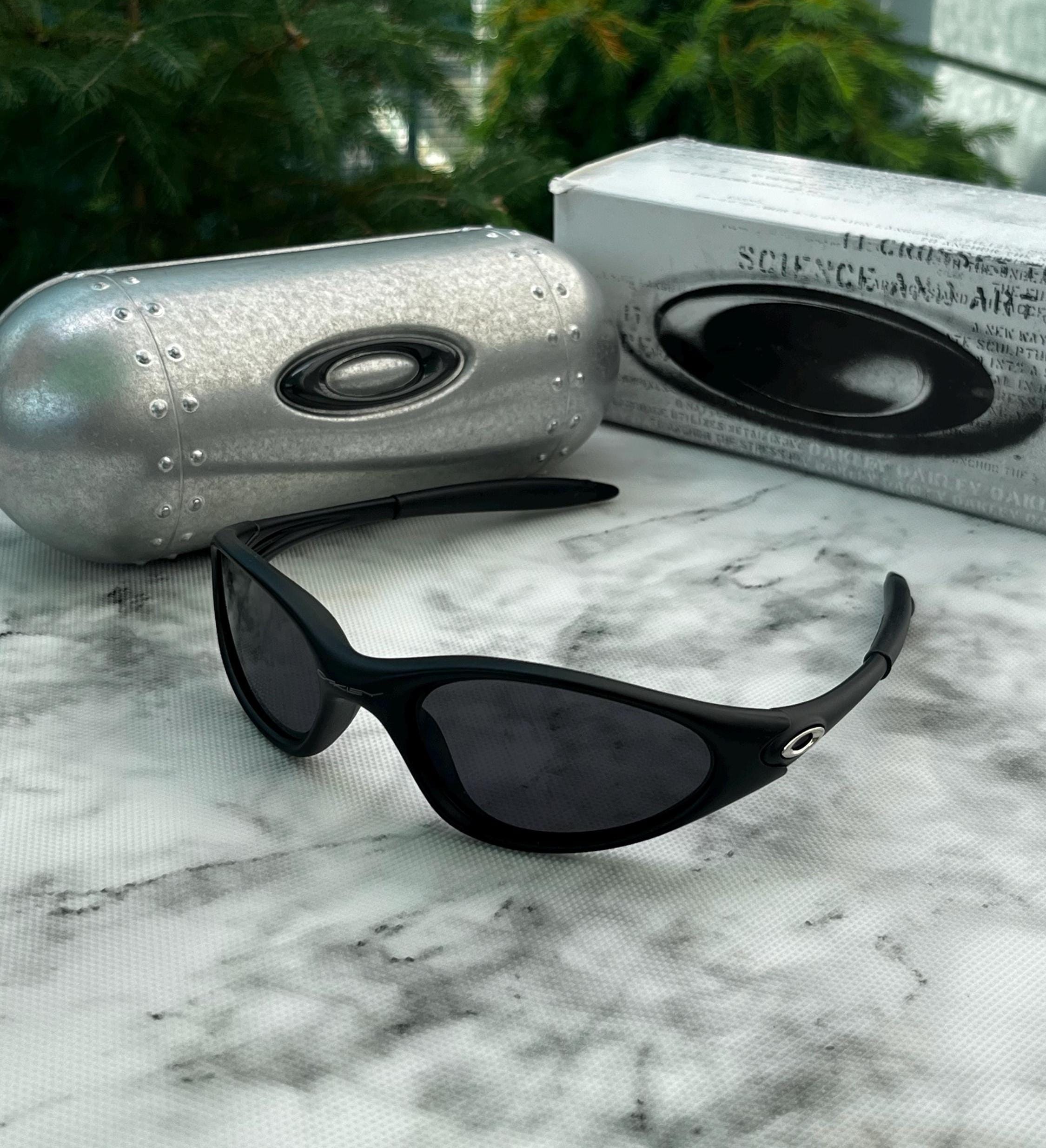oakley オークリー サングラス 90s ヴィンテージ Oakley 90's sunglasses - Etsy 日本