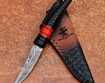 Handmade Damascus Steel Skinner Knife – Black Horn Handle, Leather Sheath