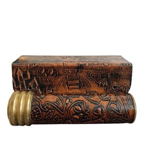 Antique Brass Kaleidoscope – Vintage Hand-Carved Collectible – Mesmerizing Optical Toy for Art Lovers