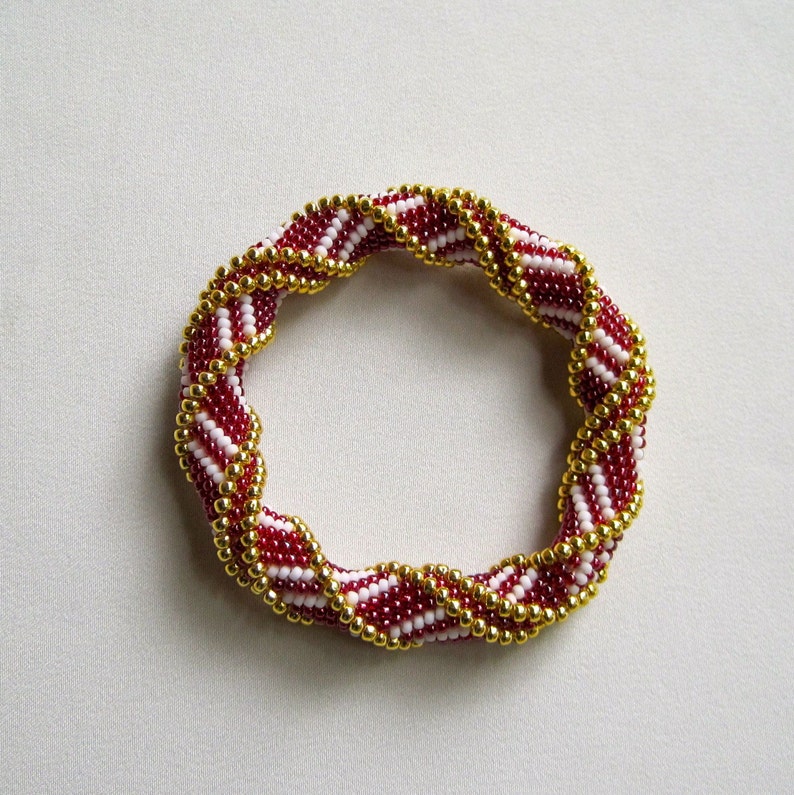 Bead Crochet Bangle Pattern: Stairway to Heaven Variations 1 and 2 Bead Crochet Pattern image 5