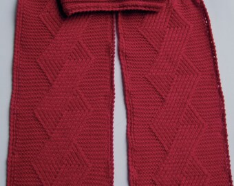 Twisted Kisses Turtleneck Scarf Knitting Pattern (PDF)