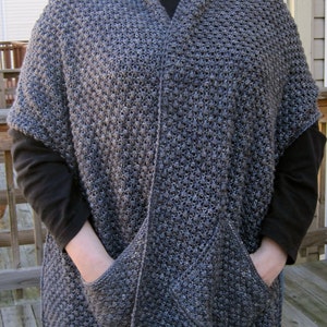 Knit Wrap Pattern: Warm Bramble Lace Pocket Shawl Pattern image 3