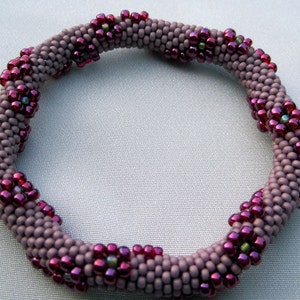 Bead Crochet Pattern: Flowers Traveling Around Bead Crochet Bangle Pattern image 1