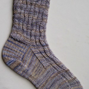 Knit Sock Pattern: Easy Eccentric Ribbing Knitted Sock Pattern - Etsy