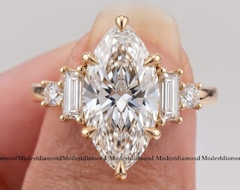 Anillo de compromiso de moissanita talla marquesa en oro amarillo de 14 quilates. Elegante anillo de cinco diamantes. Joyería fina moderna. Regalo de cumpleaños único para ella.