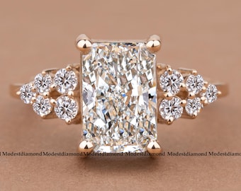 Anillo de compromiso de moissanita talla radiante en oro amarillo de 10 quilates. Anillo con diseño floral. Joyería única hecha a mano. Elegante regalo de boda para mujer.