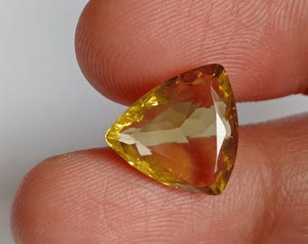 5.88 ct Trillion Honey Quartz Cut Stone: Mozambique Gemstone