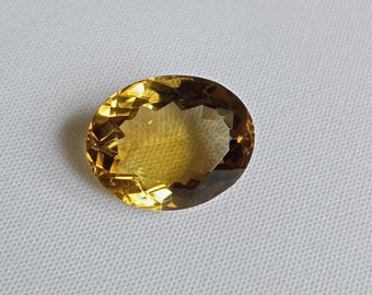 5.33 ct Oval Honey Quartz Gemstone: Mozambique Yellow Crystal