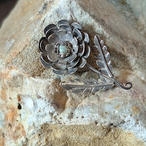 Vintage Sterling Silver Brooch