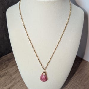 Vintage Stone Pendant Necklace