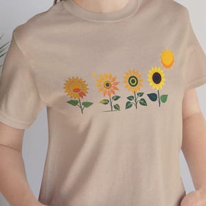 Retro Flower tee,  Vintage Sunflower Shirt, Wildflowers TShirt, Boho Tee, Botanical Shirt, Sunflower Lover Gifts For Her