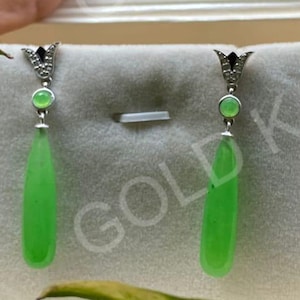 Art Deco Jade Dangle Earrings: Sterling Silver, Green Gemstone
