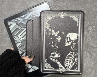 Skull Kindle Case, Magnetic Back, Kobo Case, Kindle Paperwhite 12th 7, Paperwhite 11th 6.8, Detachable Magnetic, Kindle Cover Clear back