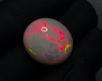Natural Honeycomb Fire Opal Gemstone: 15.5 Carat Oval Ethiopian Opal for Jewelry Making