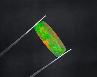 Natural Ethiopian Opal Pear Gemstone: Green Orange Fire for Jewelry Making