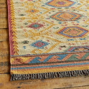 Handwoven Wool Jute Kilim Rug: Bohemian Flatweave Dhurrie, 8x10 ft