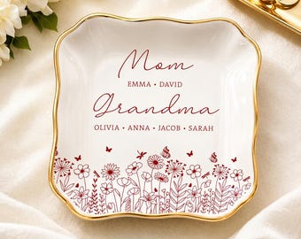 Personalized New Grandma Ceramic Ring Dish, Promoted To Grandma Jewelry Tray, Mothers Day Gift for Grammy, Gift For Nana Mimi