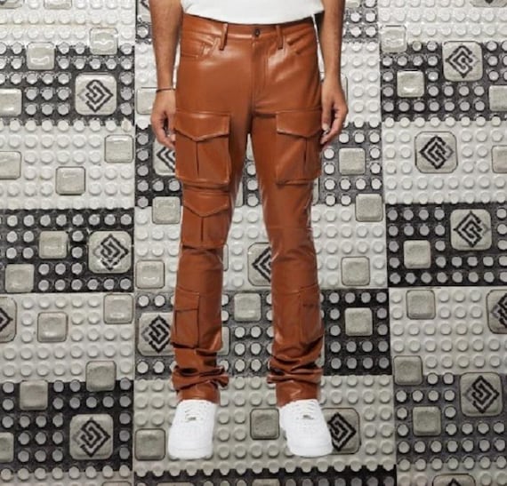 Pantalones de hombre Vaqueros marrones Bolsillos de cuero