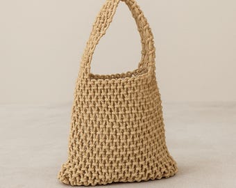 Boho Daisy Crochet Crossbody Bag: Hand-Crocheted Granny Square Purse