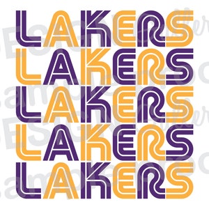 Puede incluir: Cinco imágenes apiladas de la palabra "LAKERS" en una fuente retro. Las letras están delineadas en morado y rellenas de amarillo.