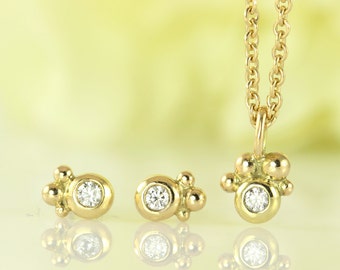 PETITE Classical Diamond Earrings with Gold Orbs